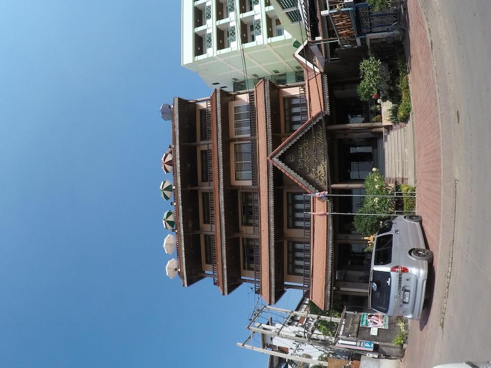 Sengtawan Riverside Hotel 万象 外观 照片