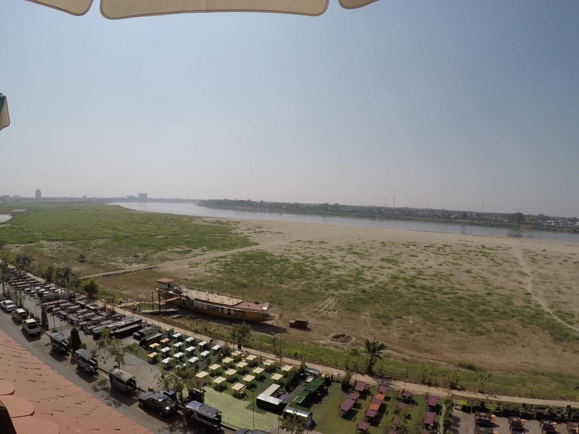 Sengtawan Riverside Hotel 万象 外观 照片